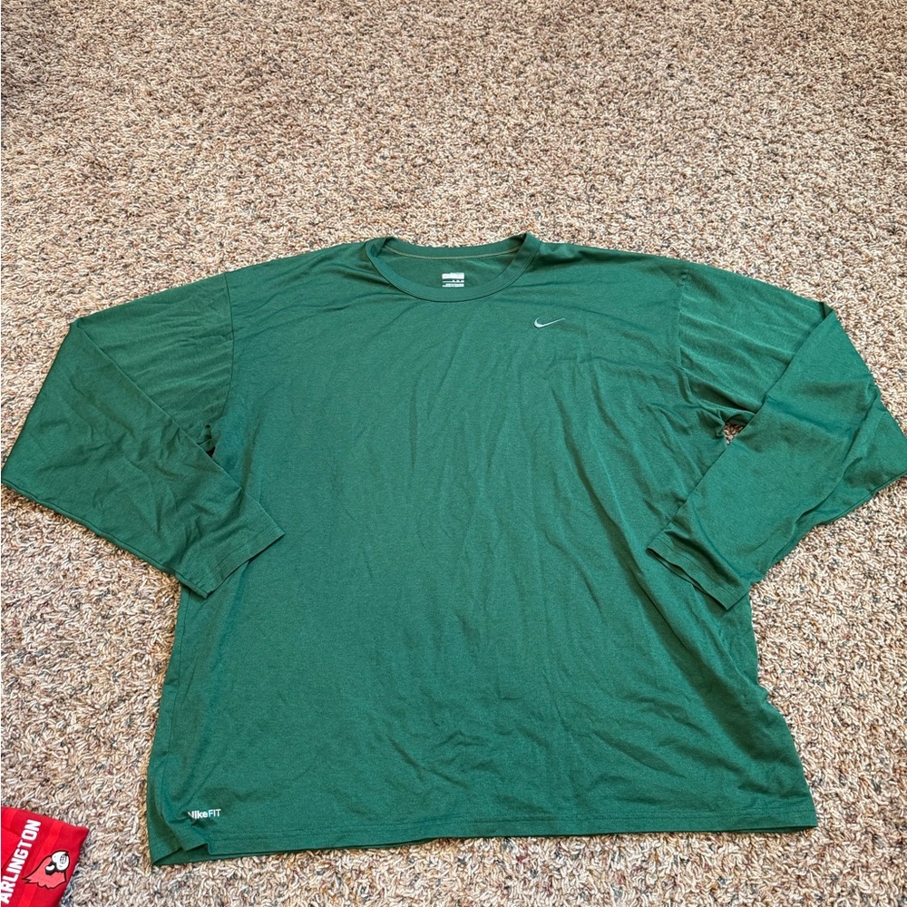 Nike Men’s Long-Sleeve Dri-FIT Shirt - Forest Green